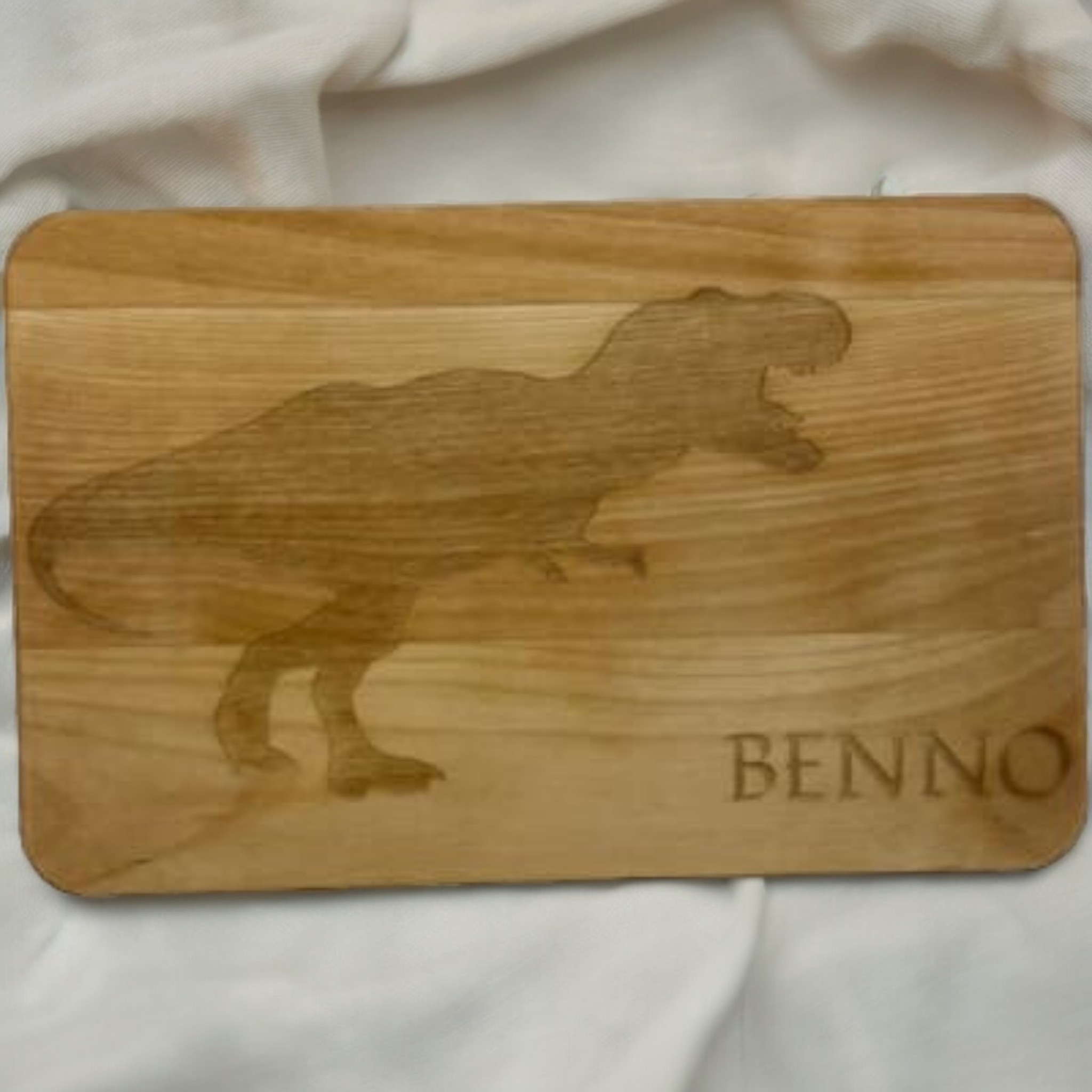 Frühstücksbrettchen personalisiert mit Gravur - Dino - Benno