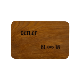 Frühstücksbrettchen personalisiert Detlef 81 = 18